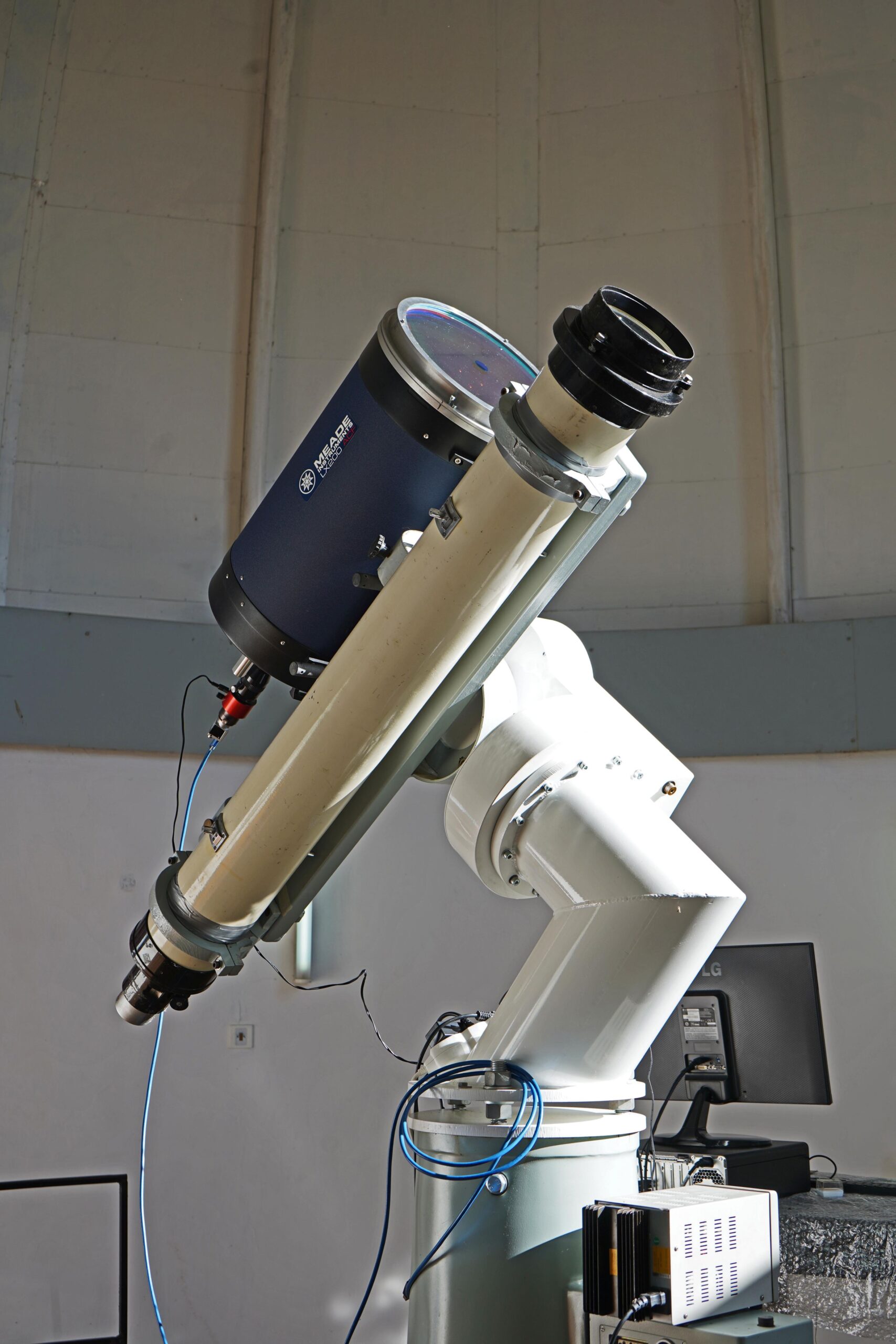 30-cm eye to the chromosphere
